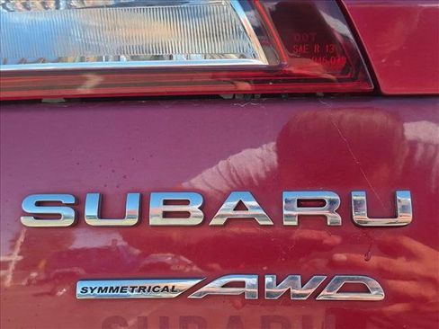 Used 2018 Subaru Outback 3.6R Limited AWD/4WD image 11