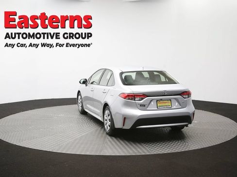 Used 2022 Toyota Corolla LE FWD image 64