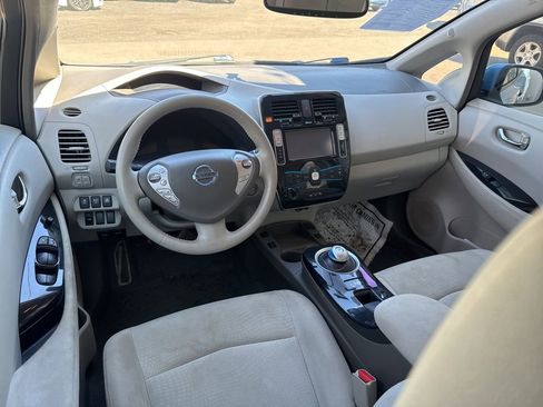 Used 2012 Nissan Leaf SL FWD image 21