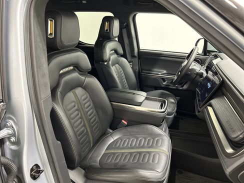 Used 2023 Rivian R1T Adventure image 23