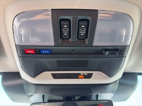 Used 2024 Subaru Crosstrek 2.5i Limited w/ Crosstrek Mirror Package AWD/4WD image 27