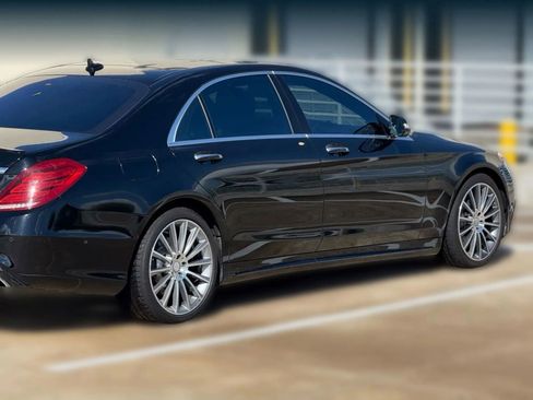 Used 2015 Mercedes-Benz S 550 Sedan image 9