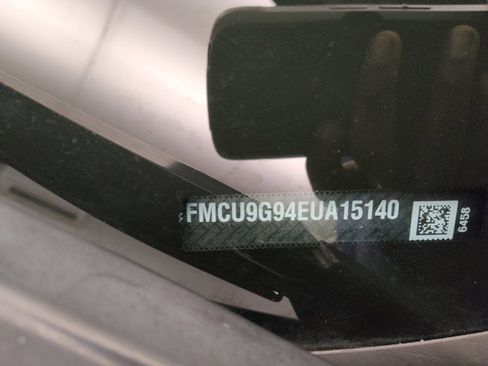 Used 2014 Ford Escape SE image 33