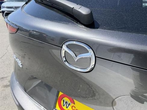 New 2025 MAZDA CX-30 AWD 2.5 S w/ Select Sport Pkg image 10
