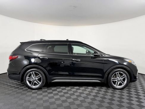 Used 2017 Hyundai Santa Fe Limited AWD/4WD image 7