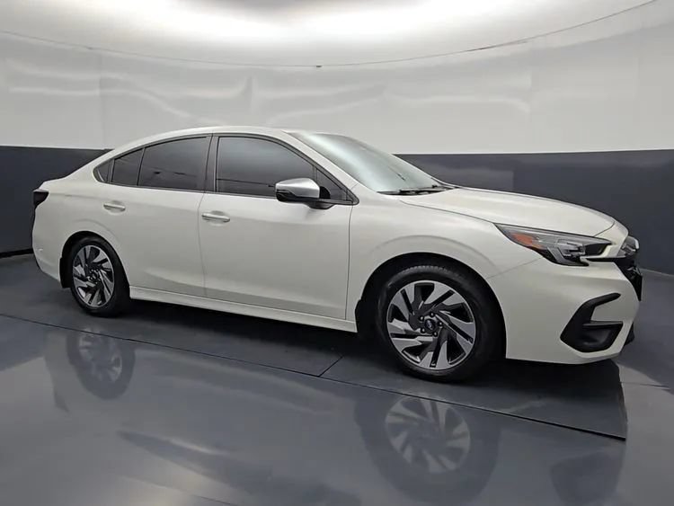 Used 2024 Subaru Legacy Touring XT AWD/4WD image 2