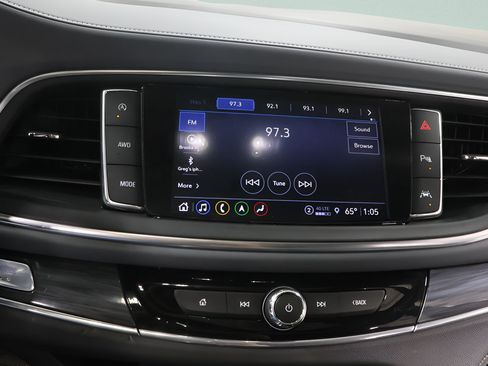Used 2023 Buick Enclave Essence w/ Experience Buick Package AWD/4WD image 12
