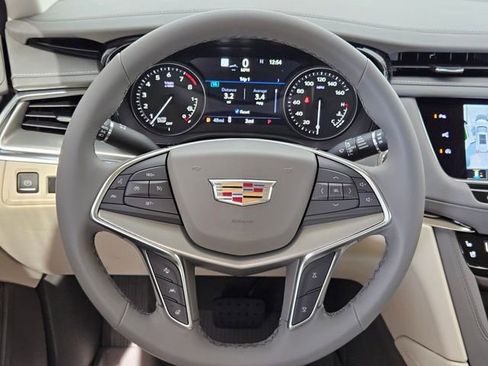 New 2026 Cadillac XT5 Premium Luxury w/ Driver Assist Package image 15