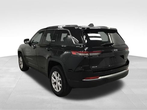 Used 2022 Jeep Grand Cherokee Limited AWD/4WD image 13