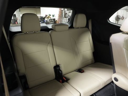 New 2026 Buick Enclave Preferred image 15