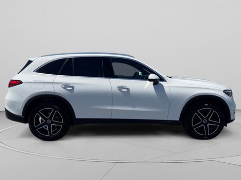 Used 2026 Mercedes-Benz GLC 300 4MATIC image 6