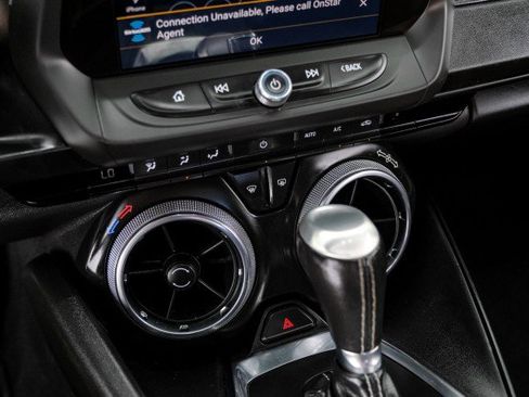 Used 2021 Chevrolet Camaro LT w/ Technology Package RWD image 23