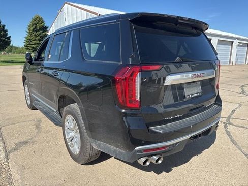 Used 2024 GMC Yukon Denali AWD/4WD image 4