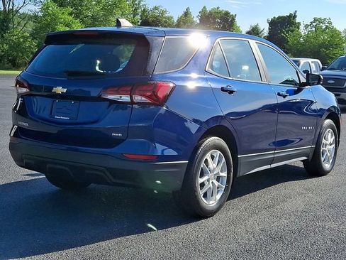 Used 2022 Chevrolet Equinox LS AWD/4WD image 9