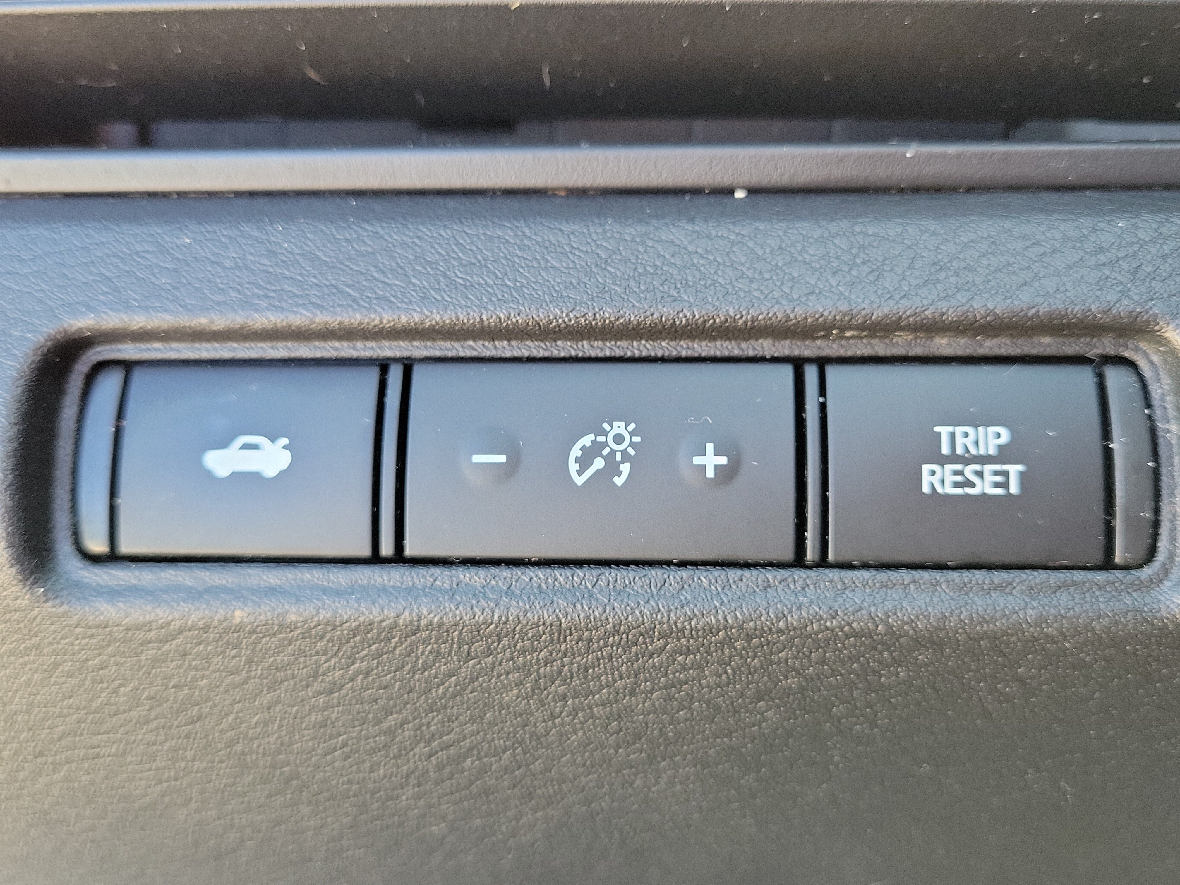 Certified 2024 Nissan Altima 2.5 SV FWD image 31
