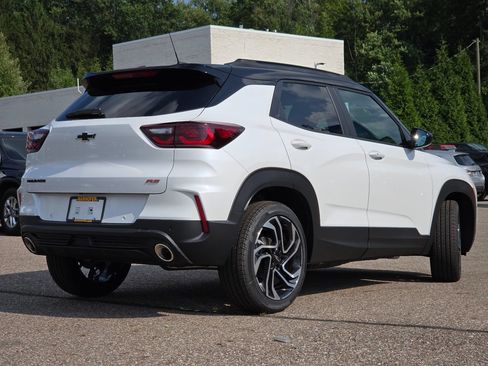 New 2026 Chevrolet TrailBlazer RS w/ Convenience Package FWD image 17