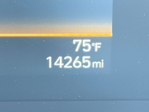 Used 2025 Hyundai Kona SEL image 36