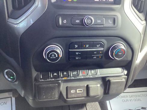 New 2025 Chevrolet Silverado 1500 Custom AWD/4WD image 23