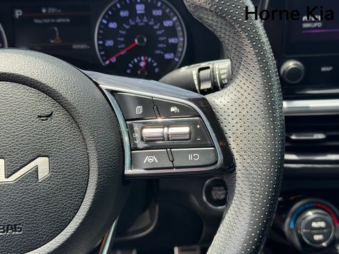 Certified 2022 Kia Forte GT-Line FWD image 19