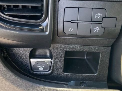 New 2026 RAM ProMaster 2500 w/ Convenience Group FWD image 25
