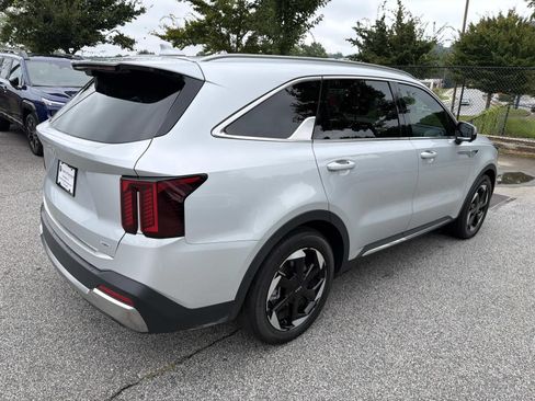 Used 2025 Kia Sorento SX Prestige AWD/4WD image 7