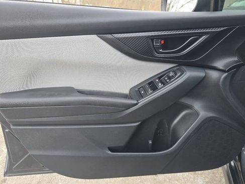 Used 2019 Subaru Crosstrek 2.0i Premium w/ Eyesight System image 25