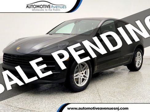 Used 2021 Porsche Macan image 1
