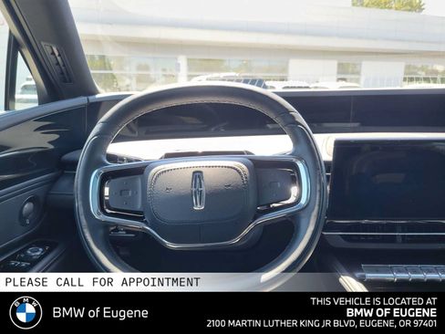 Used 2024 Lincoln Nautilus Reserve w/ Equipment Group 202A AWD/4WD image 19