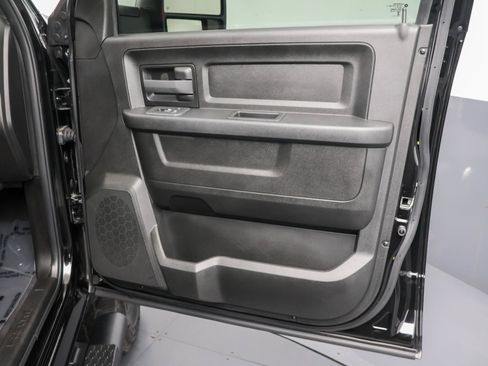 Used 2026 RAM 2500 Warlock AWD/4WD image 39