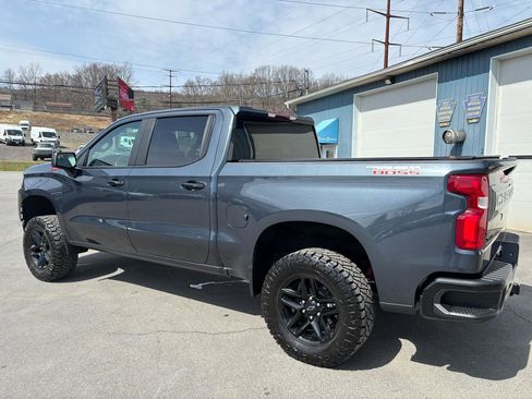 Used 2021 Chevrolet Silverado 1500 LT Trail Boss w/ Bed Protection Package image 3