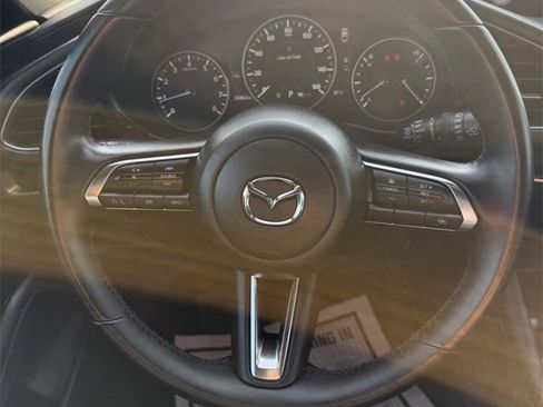 Used 2024 MAZDA MAZDA3 s image 17
