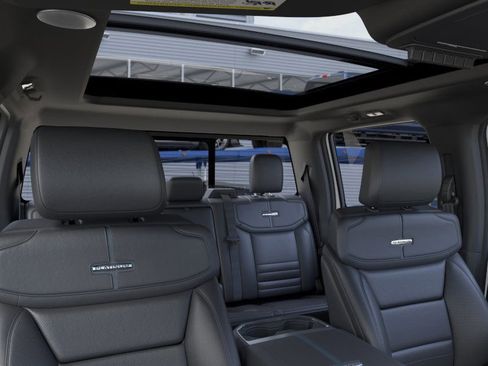 New 2026 Ford F450 Platinum image 25