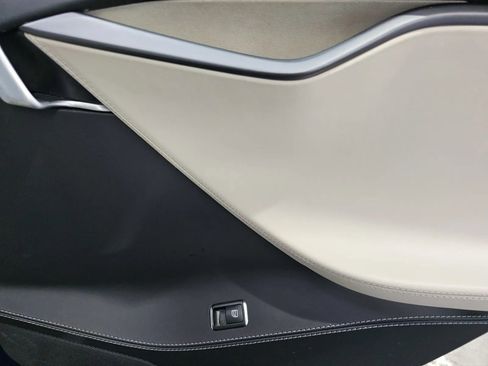 Used 2018 Tesla Model S AWD image 8