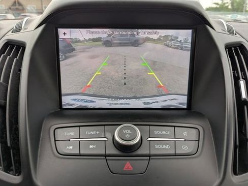 Used 2019 Ford Escape SE FWD image 26
