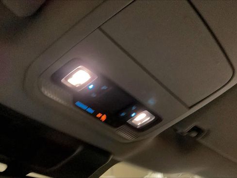 Used 2023 Ford F150 XLT image 99