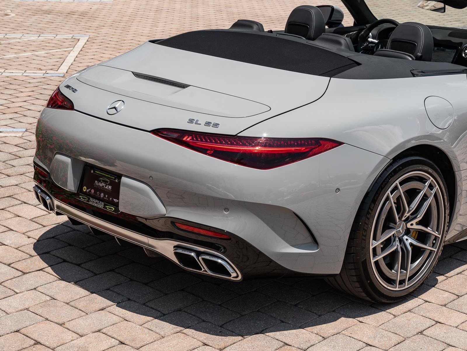 Used 2024 Mercedes-Benz SL 55 AMG 4MATIC image 39