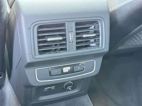 Used 2023 Audi Q5 2.0T Premium Plus image 12