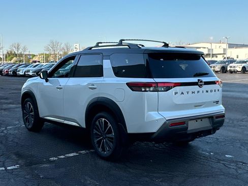 New 2026 Nissan Pathfinder Platinum AWD/4WD image 6