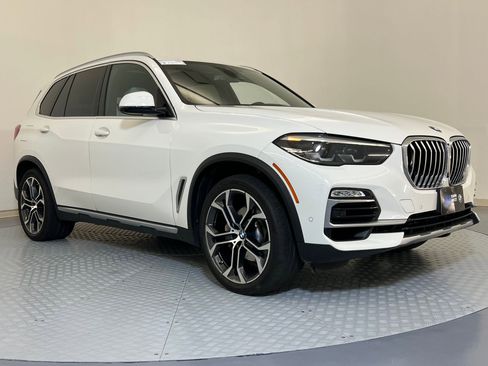 Certified 2021 BMW X5 sDrive40i w/ Premium Package image 6