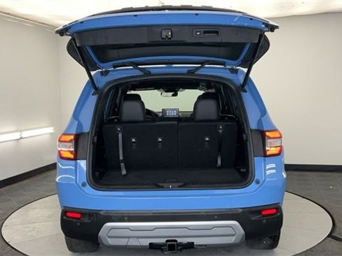 Certified 2023 Honda Pilot TrailSport image 14