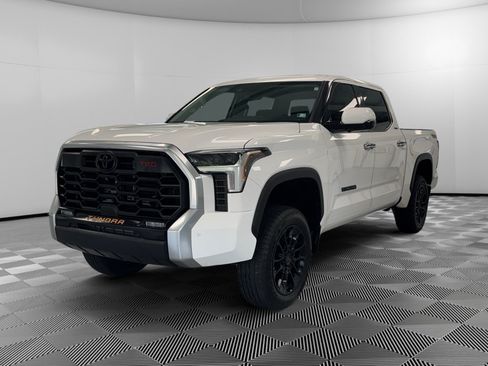 Used 2023 Toyota Tundra Limited w/ TRD Off-Road Package AWD/4WD image 4