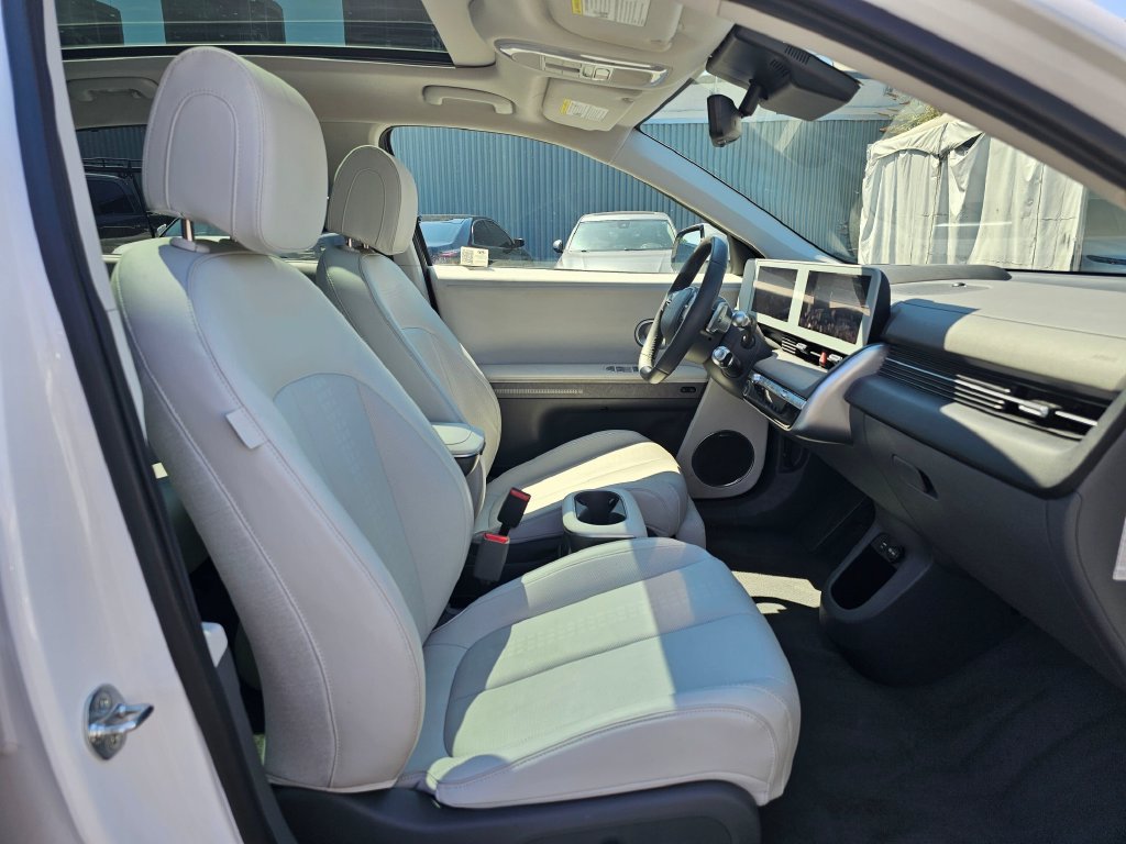 Used 2024 Hyundai Ioniq 5 Limited AWD/4WD image 10