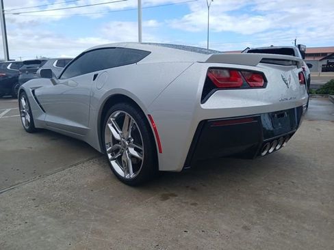 Used 2016 Chevrolet Corvette Stingray Coupe w/ 3LT Preferred Equipment Group image 7