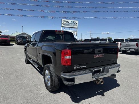 Used 2016 GMC Sierra 2500 SLT w/ Duramax Plus Package AWD/4WD image 12