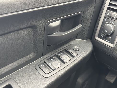 Used 2018 RAM 1500 Express w/ Express Value Package image 23