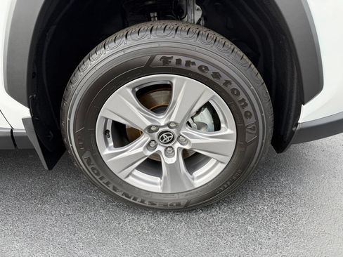 Certified 2025 Toyota RAV4 XLE AWD/4WD image 8