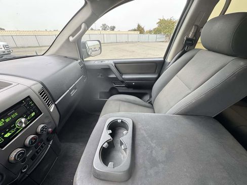 Used 2012 Nissan Titan S image 29