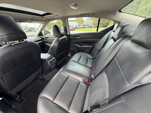 Used 2023 Nissan Altima 2.5 SL FWD image 25
