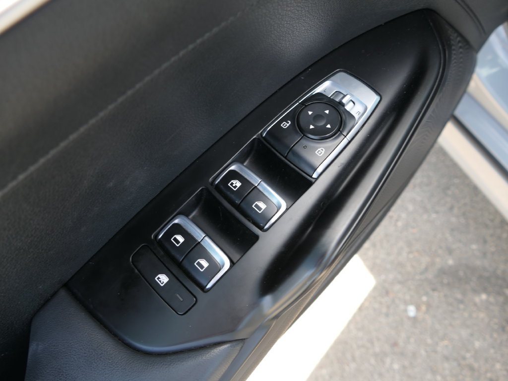 Used 2024 Kia K5 GT-Line w/ GT-Line Premium Package FWD image 13