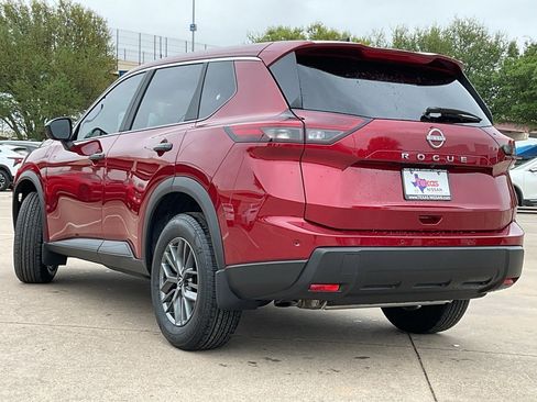 New 2025 Nissan Rogue S image 7